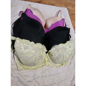 Bundle Of 4 Women's Bras Size 32DD 32E Victoria's Secret, Soma, DKNY